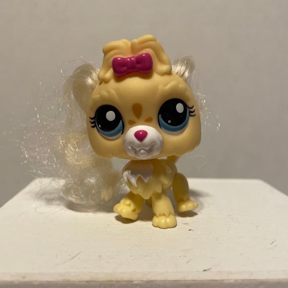 Littlest Pet Shop Maltese Dog LPS #2638 Puppy Real Curly Hair Pink Bow  51 - Picture 5 of 8